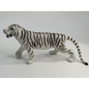 Vintage AAA Painted White Siberian Tiger Big Cat Figure Collectible Toy Animal